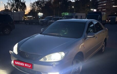 Toyota Camry V40, 2004 год, 920 000 рублей, 5 фотография