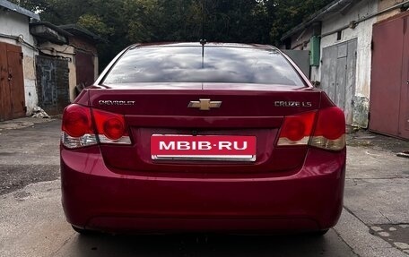 Chevrolet Cruze II, 2010 год, 490 000 рублей, 8 фотография