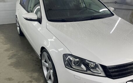 Volkswagen Passat B7, 2013 год, 1 150 000 рублей, 3 фотография