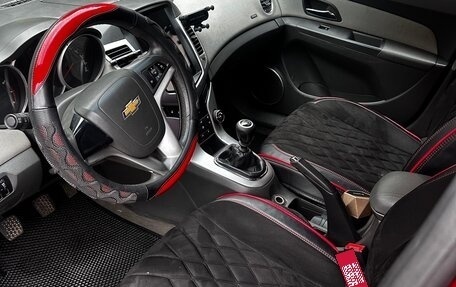 Chevrolet Cruze II, 2010 год, 490 000 рублей, 15 фотография
