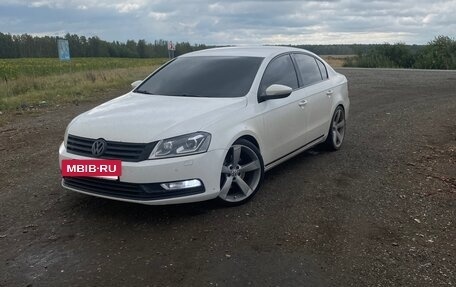 Volkswagen Passat B7, 2013 год, 1 150 000 рублей, 12 фотография