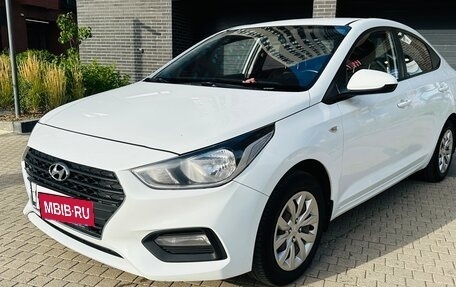 Hyundai Solaris II рестайлинг, 2017 год, 1 200 000 рублей, 4 фотография