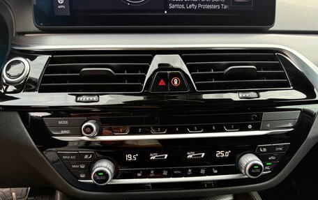 BMW 5 серия, 2021 год, 6 650 000 рублей, 17 фотография