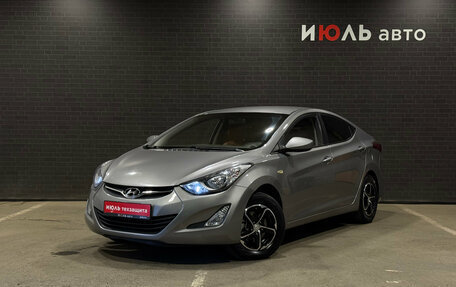 Hyundai Elantra V, 2013 год, 890 000 рублей, 2 фотография