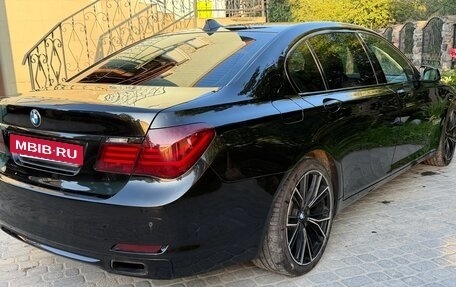 BMW 7 серия, 2009 год, 1 750 000 рублей, 4 фотография