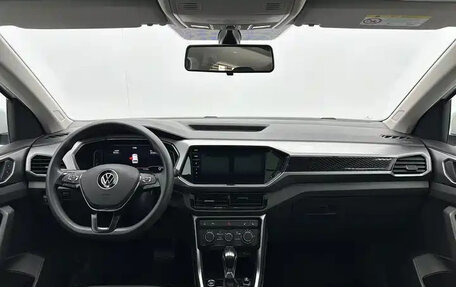 Volkswagen T-Cross I, 2022 год, 1 157 000 рублей, 9 фотография