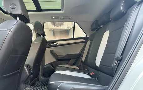 Volkswagen T-Roc I, 2022 год, 1 250 700 рублей, 7 фотография