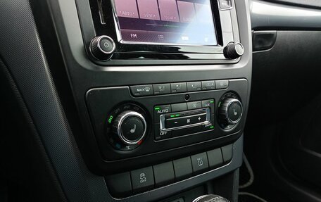 Skoda Yeti I рестайлинг, 2014 год, 1 200 000 рублей, 12 фотография