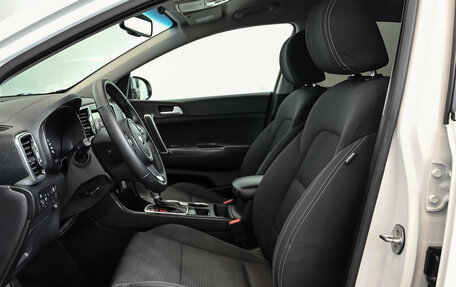 KIA Sportage IV рестайлинг, 2018 год, 2 250 000 рублей, 10 фотография