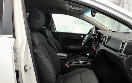 KIA Sportage IV рестайлинг, 2018 год, 2 250 000 рублей, 11 фотография
