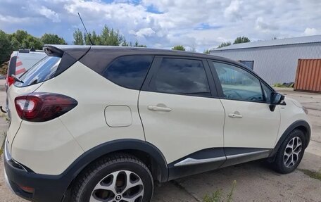 Renault Kaptur I рестайлинг, 2019 год, 1 499 999 рублей, 8 фотография