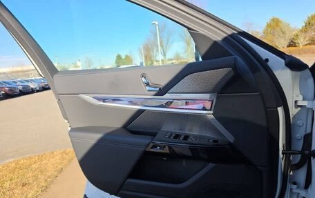 BMW 7 серия, 2025 год, 11 399 995 рублей, 13 фотография