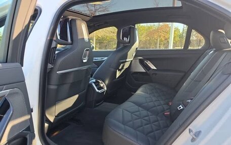 BMW 7 серия, 2025 год, 11 399 995 рублей, 18 фотография
