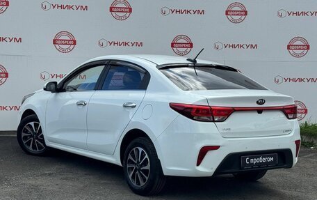 KIA Rio IV, 2018 год, 1 299 000 рублей, 3 фотография