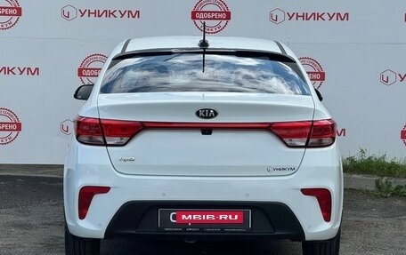 KIA Rio IV, 2018 год, 1 299 000 рублей, 4 фотография