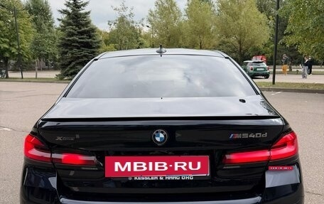 BMW 5 серия, 2021 год, 8 700 000 рублей, 13 фотография