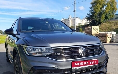 Volkswagen Tiguan II, 2024 год, 4 400 000 рублей, 2 фотография