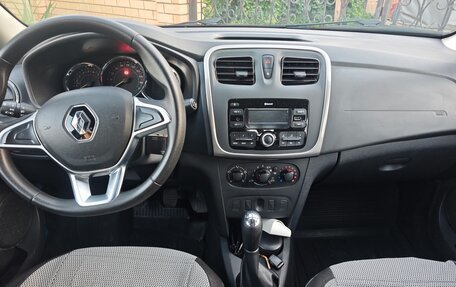 Renault Logan II, 2019 год, 1 050 000 рублей, 5 фотография