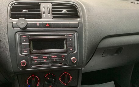 Volkswagen Polo VI (EU Market), 2013 год, 650 000 рублей, 9 фотография