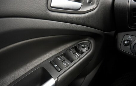 Ford Kuga III, 2018 год, 1 750 000 рублей, 12 фотография