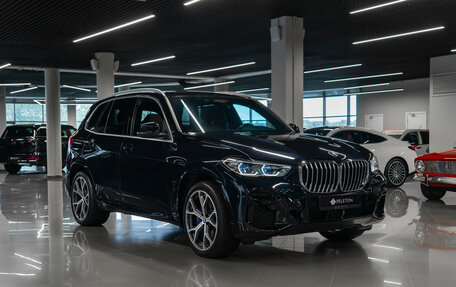 BMW X5, 2022 год, 7 990 000 рублей, 2 фотография