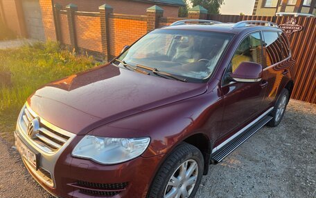 Volkswagen Touareg III, 2008 год, 1 750 000 рублей, 2 фотография