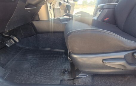 Toyota RAV4, 2014 год, 2 300 000 рублей, 8 фотография