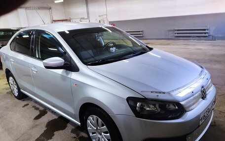 Volkswagen Polo VI (EU Market), 2012 год, 850 000 рублей, 2 фотография