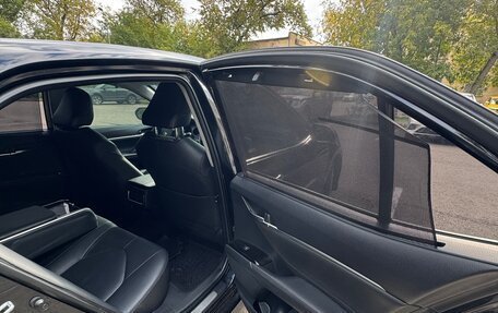 Toyota Camry, 2018 год, 2 610 000 рублей, 8 фотография
