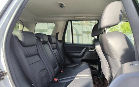 Land Rover Freelander II рестайлинг 2, 2014 год, 1 558 000 рублей, 16 фотография