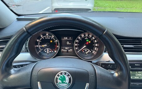 Skoda Superb III рестайлинг, 2013 год, 1 200 000 рублей, 16 фотография