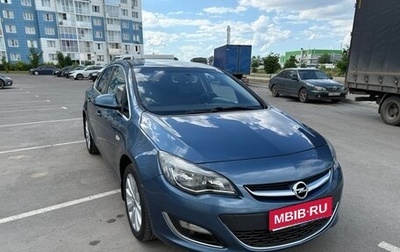 Opel Astra J, 2013 год, 895 000 рублей, 1 фотография