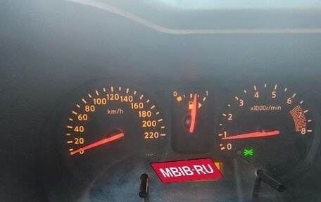 Nissan Note II рестайлинг, 2008 год, 400 000 рублей, 11 фотография