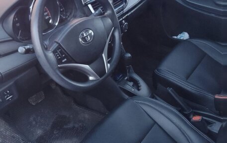 Toyota Vios III, 2021 год, 1 390 000 рублей, 6 фотография