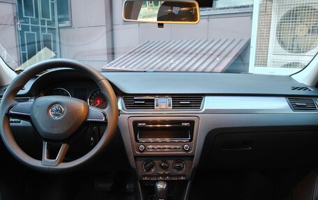 Skoda Rapid I, 2014 год, 1 300 000 рублей, 12 фотография