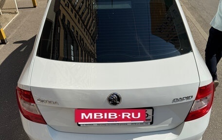 Skoda Rapid I, 2014 год, 1 300 000 рублей, 9 фотография