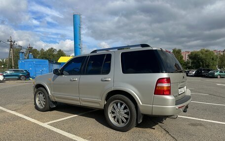Ford Explorer III, 2005 год, 700 000 рублей, 2 фотография
