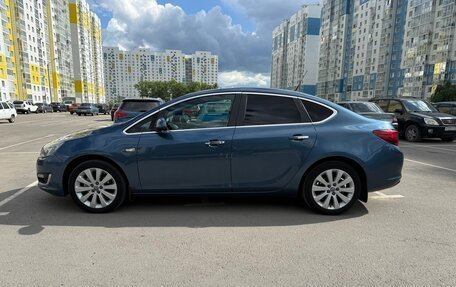 Opel Astra J, 2013 год, 895 000 рублей, 9 фотография