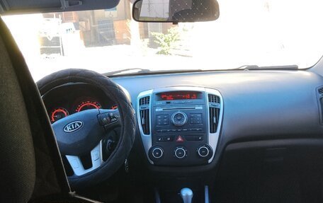 KIA cee'd I рестайлинг, 2011 год, 699 000 рублей, 7 фотография