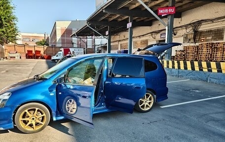 Honda Stream I рестайлинг, 2002 год, 600 000 рублей, 6 фотография