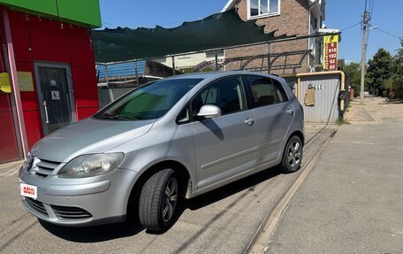 Volkswagen Golf Plus I, 2008 год, 440 000 рублей, 2 фотография