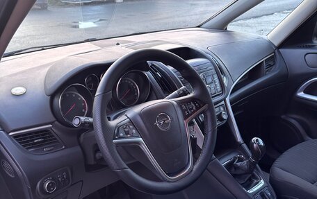 Opel Zafira C рестайлинг, 2012 год, 850 000 рублей, 15 фотография