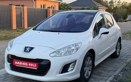 Peugeot 308 II, 2011 год, 649 000 рублей, 3 фотография