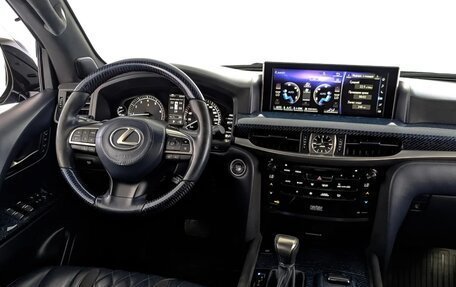 Lexus LX III, 2019 год, 8 975 000 рублей, 31 фотография