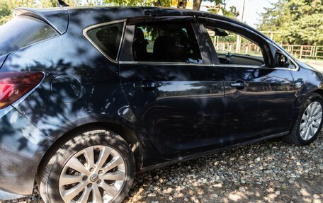 Opel Astra J, 2010 год, 670 000 рублей, 9 фотография