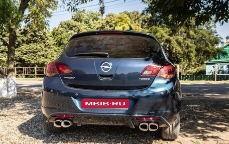 Opel Astra J, 2010 год, 670 000 рублей, 4 фотография