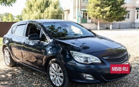 Opel Astra J, 2010 год, 670 000 рублей, 7 фотография
