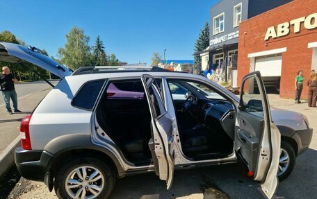 Hyundai Tucson III, 2006 год, 800 000 рублей, 3 фотография