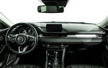 Mazda 6, 2018 год, 2 149 700 рублей, 13 фотография