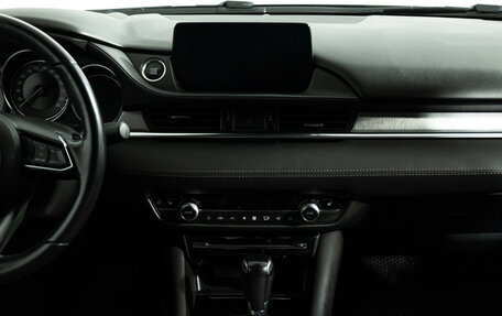 Mazda 6, 2018 год, 2 149 700 рублей, 14 фотография